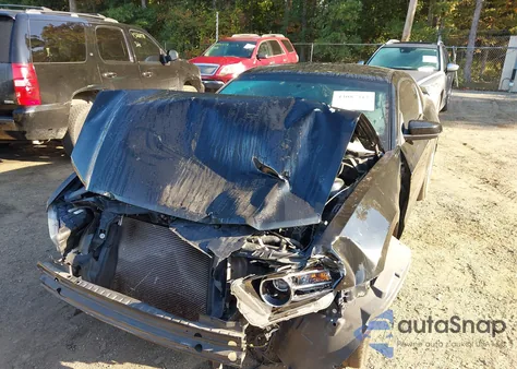 2013 Ford Mustang V6 Premium z USA, uszkodzony, nr VIN 1ZVBP8AM5D5200513